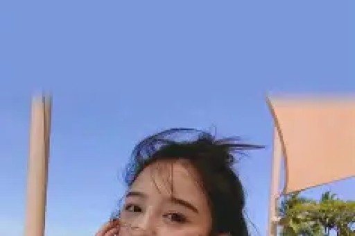 女星张钰事件：为揭秘娱乐圈潜规则收藏20盘录像带波及30位导演