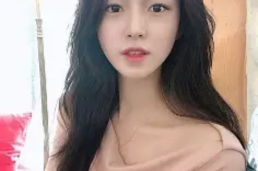 吃瓜！网友爆料内娱90花为资方大佬生了孩子众多女星被牵连！